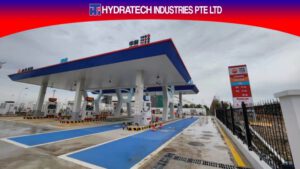Hydrogen refueling station with Hydratech equipment