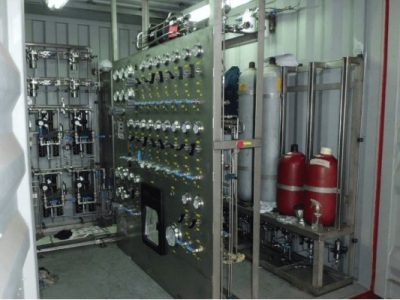image shows an offshore hydraulic